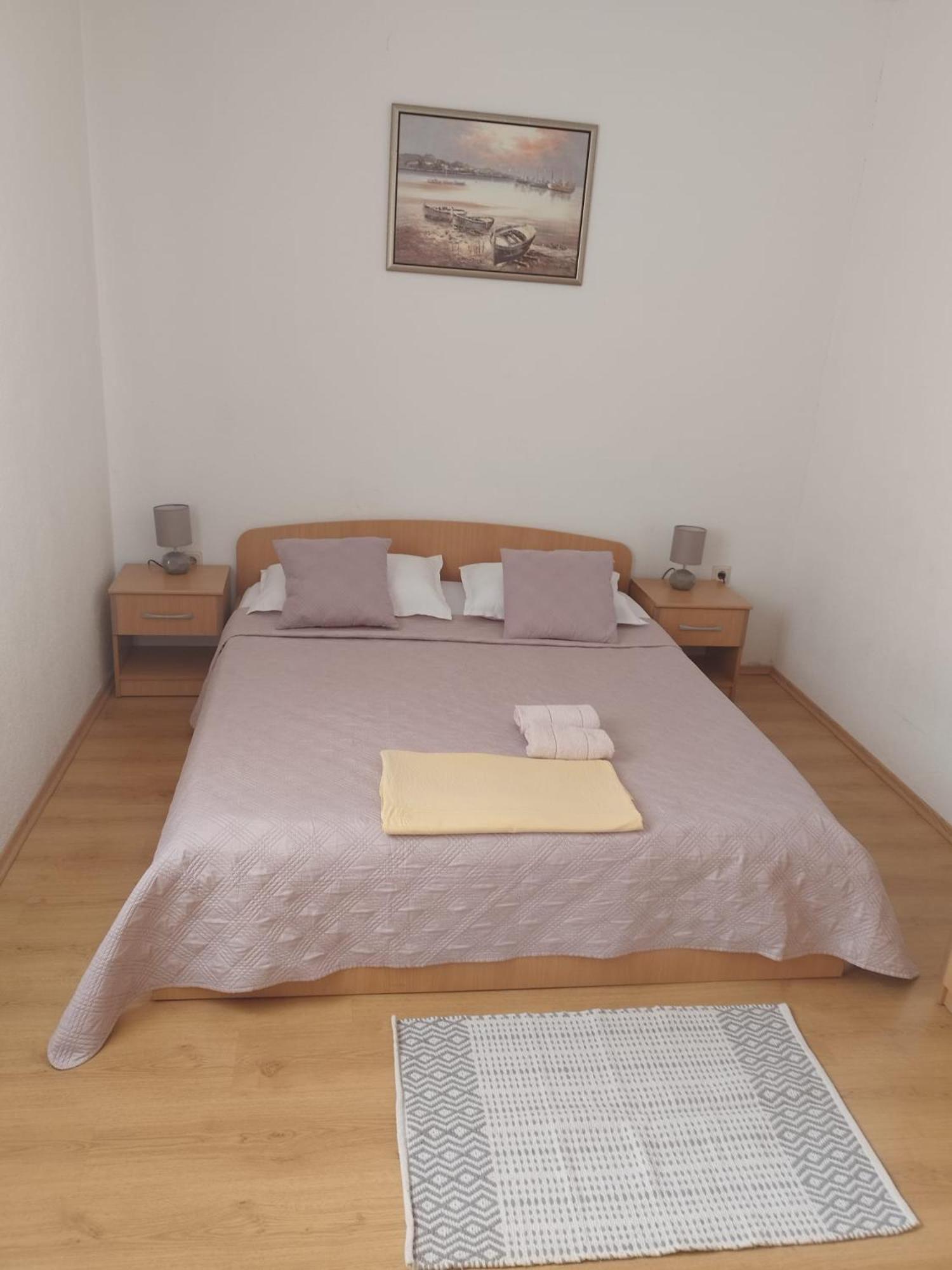 Grgic Apartment Trogir
