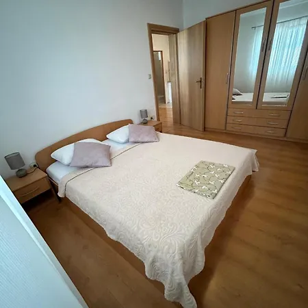 Apartmani Grgic Trogir Exterior photo