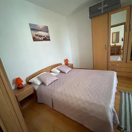 Apartmani Grgic Trogir Exterior photo